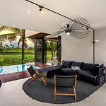 Green Flow Villa 4 Ubud